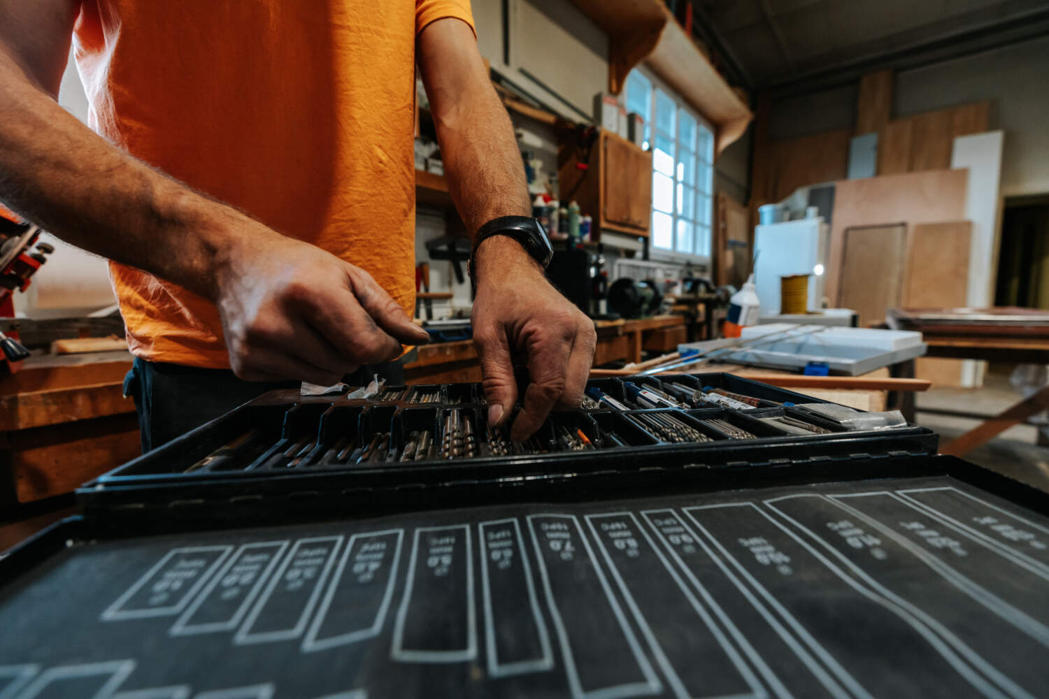 Travaux bois dans l'atelier à Villaz